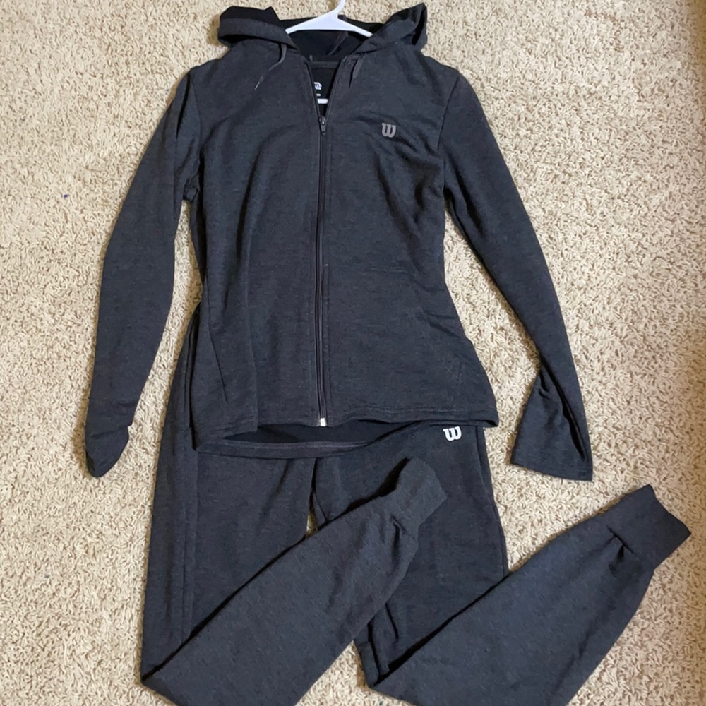🙌🏼3 for $10🙌🏼 Wilson two piece jumpsuit only worn once